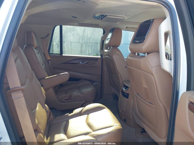 2016 CADILLAC ESCALADE 1GYS4DKJ2GR166143 Photo 7