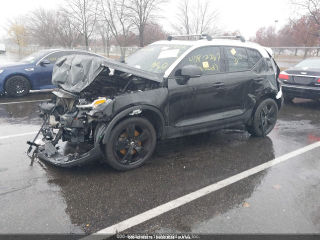 2019 VOLVO XC40 YV4162XZ8K2008421 Photo 1