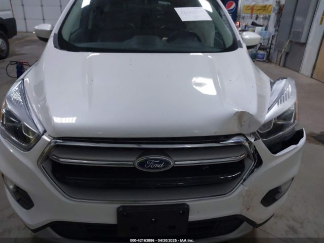1FMCU9HD6KUC31120 Ford ESCAPE SEL