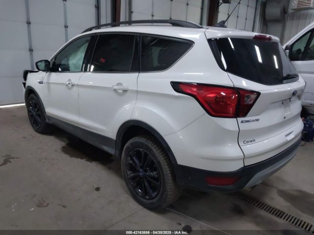 1FMCU9HD6KUC31120 Ford ESCAPE SEL