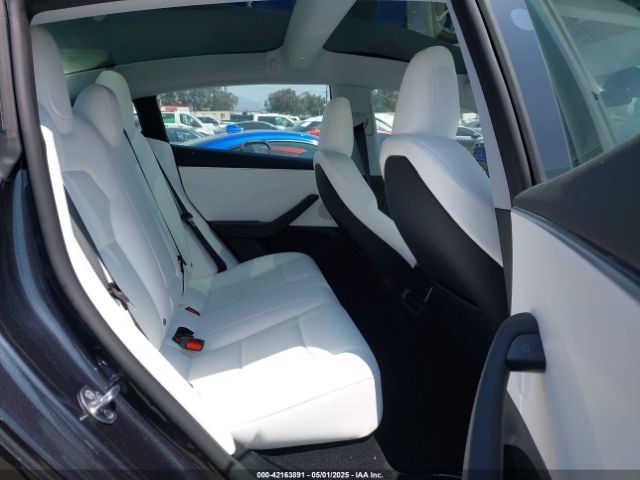 5YJ3E1EAXSF983053 Tesla Model 3 Long Range Rear-wheel Drive