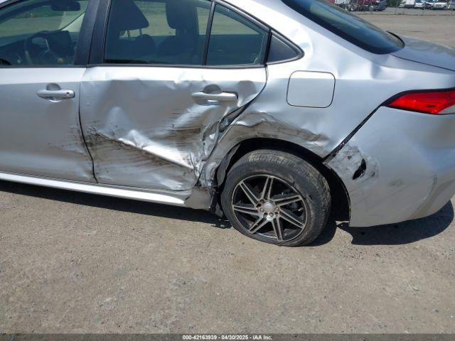 JTDEPRAE4LJ024042 Toyota COROLLA LE