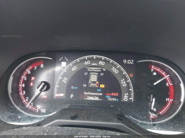 2T3F1RFV6RC420807 Toyota RAV4 LE