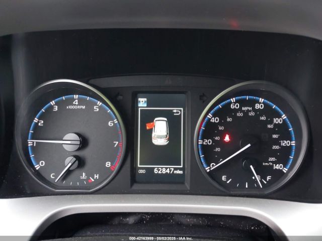 JTMZFREV5JD109515 Toyota RAV4 LE