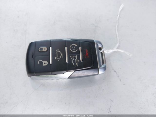 2020 RAM 1500 1C6SRFJT1LN377445 Photo 10