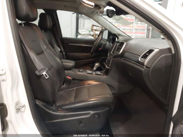 2017 JEEP GRAND CHEROKEE 1C4RJFJG2HC689584 Photo 4