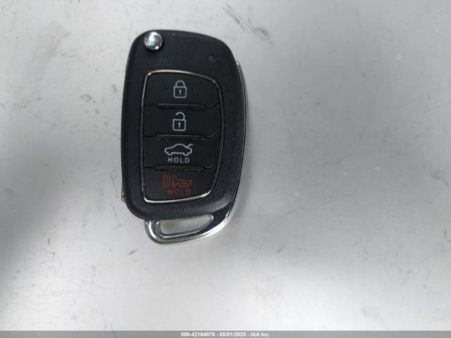 5NPE24AF2KH753870 Hyundai SONATA SE