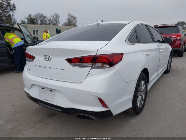 5NPE24AF2KH753870 Hyundai SONATA SE
