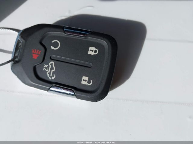 3GTU9DET7MG420888 GMC Sierra 1500 4wd  Short Box Slt