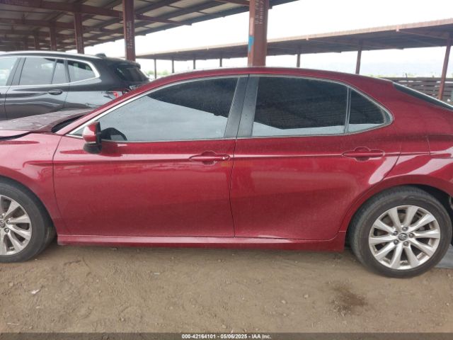 4T1B11HKXJU505566 Toyota CAMRY LE
