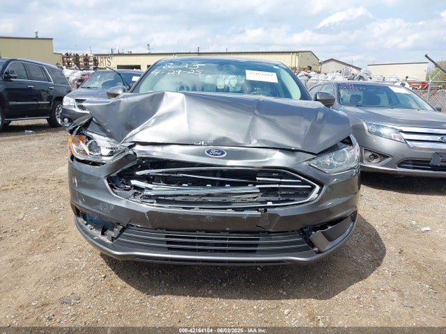 3FA6P0HD6HR108623 Ford FUSION SE
