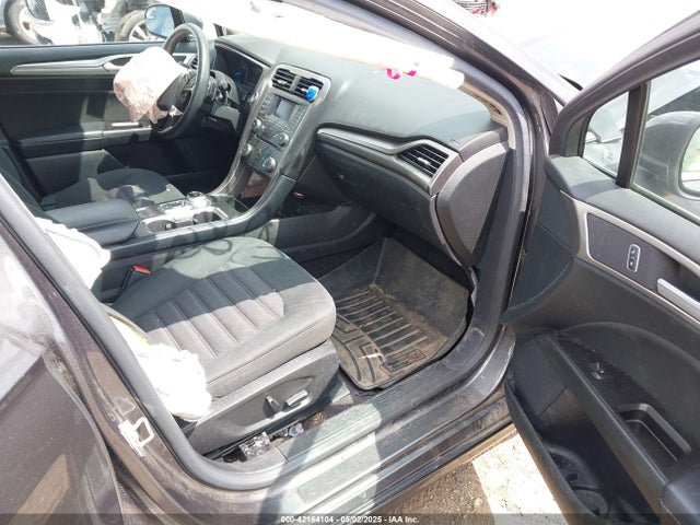 3FA6P0HD6HR108623 Ford FUSION SE