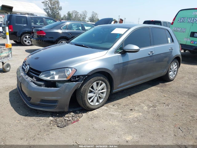 3VW217AU9FM072480 Volkswagen 2015
