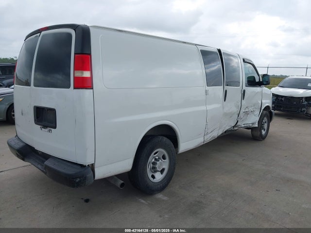1GCWGGBA0E1183504 Chevrolet Express 2500 Work Van