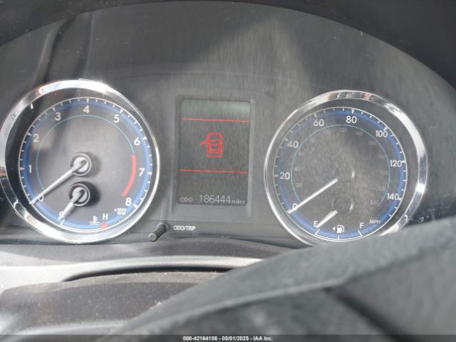2T1BURHE4JC009597 Toyota COROLLA LE