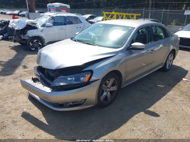 1VWAT7A38EC034428 Volkswagen Passat 1.8t Wolfsburg Edition