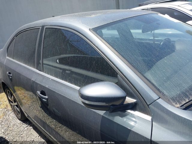 3VWDB7AJXHM309363 Volkswagen Jetta 1.4t Se
