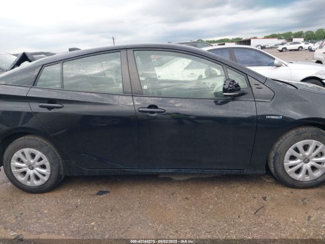 JTDKAMFU8N3168739 Toyota Prius Le
