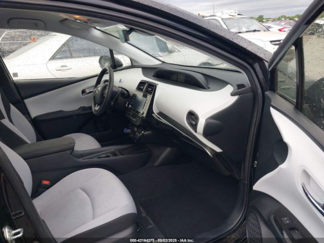 JTDKAMFU8N3168739 Toyota Prius Le