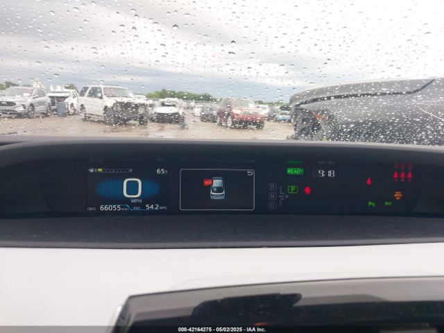 JTDKAMFU8N3168739 Toyota Prius Le