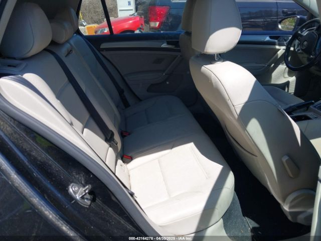 3VW217AU7FM030468 Volkswagen Golf Tsi S 4-door