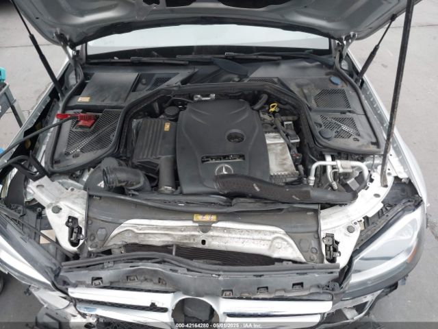 55SWF4JB1FU077386 Mercedes-Benz C 300 Luxury/sport