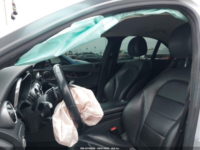 55SWF4JB1FU077386 Mercedes-Benz C 300 Luxury/sport