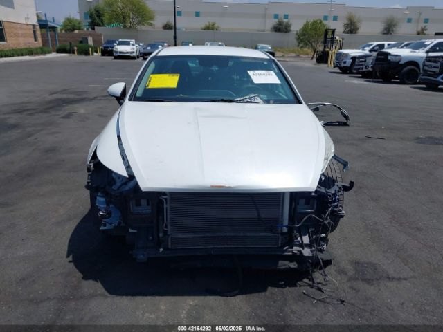 KMHL24JJ6MA033456 Hyundai Sonata Blue