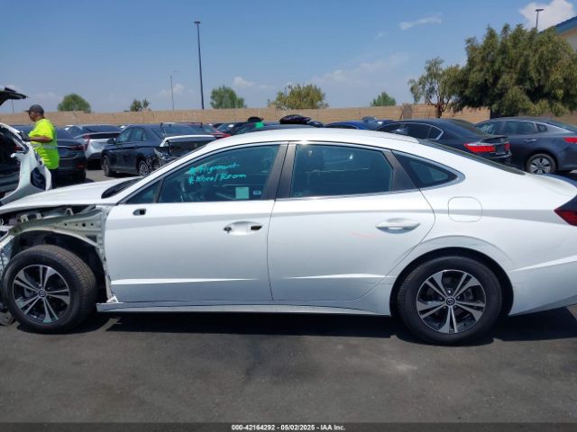 KMHL24JJ6MA033456 Hyundai Sonata Blue