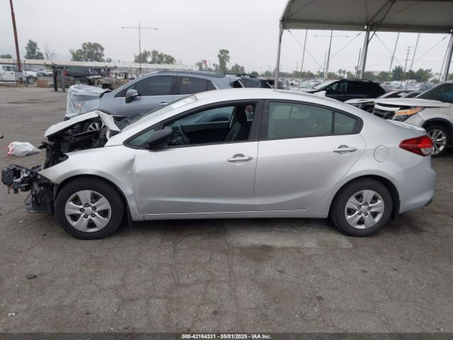 3KPFK4A74HE018799 KIA FORTE LX