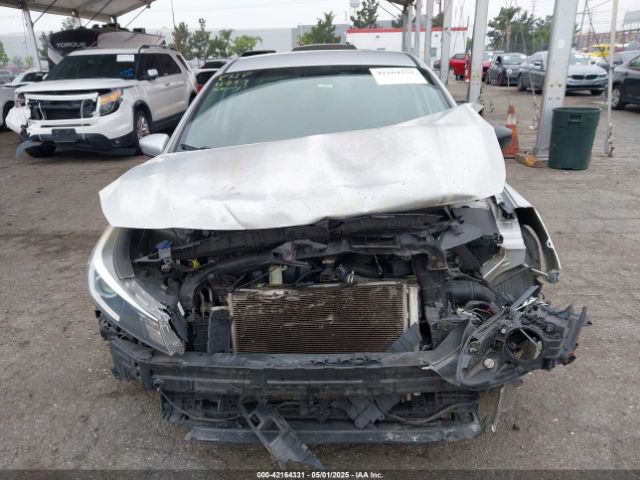 3KPFK4A74HE018799 KIA FORTE LX