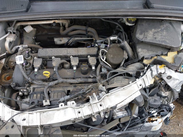 1FADP3K28GL245169 Ford FOCUS SE