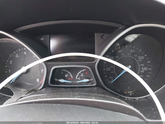 1FADP3K28GL245169 Ford FOCUS SE