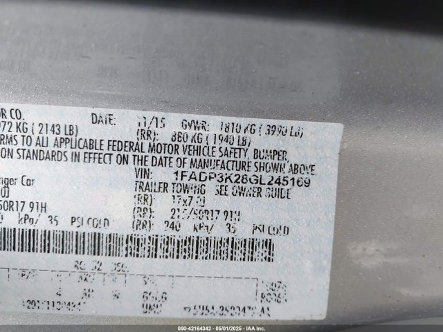 1FADP3K28GL245169 Ford FOCUS SE