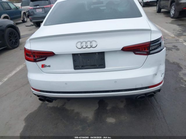 WAUB4AF4XJA044884 Audi S4 3.0t Premium Plus