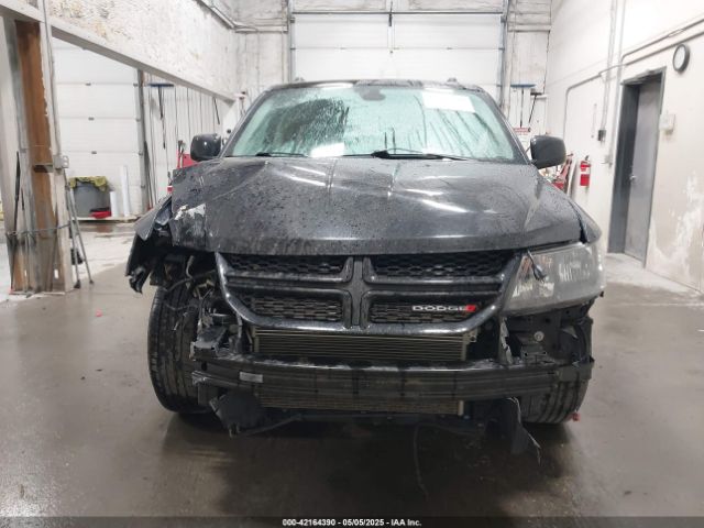 3C4PDCBB8KT873682 Dodge JOURNEY SE