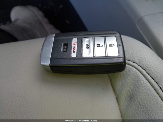 19UDE2F7XLA010943 Acura Ilx Premium Package/technology Package