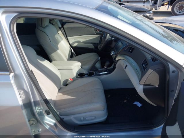 19UDE2F7XLA010943 Acura Ilx Premium Package/technology Package