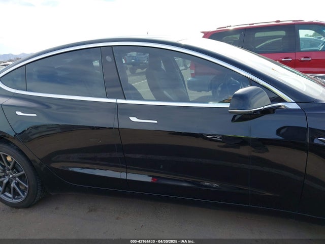 5YJ3E1EA3LF606386 Tesla MODEL 3