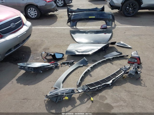 5YJ3E1EA3LF606386 Tesla MODEL 3