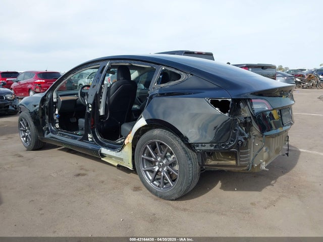 5YJ3E1EA3LF606386 Tesla MODEL 3