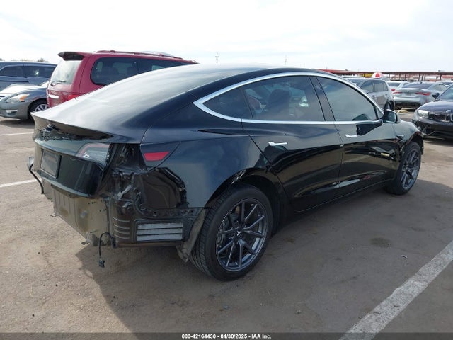 5YJ3E1EA3LF606386 Tesla MODEL 3