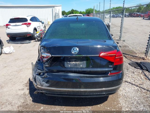 1VWAS7A39GC065807 Volkswagen Passat 1.8t R-line