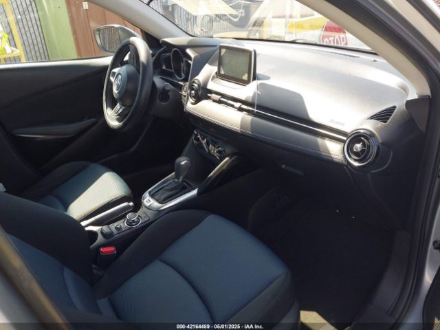 3MYDLBZV9GY102238 Scion IA