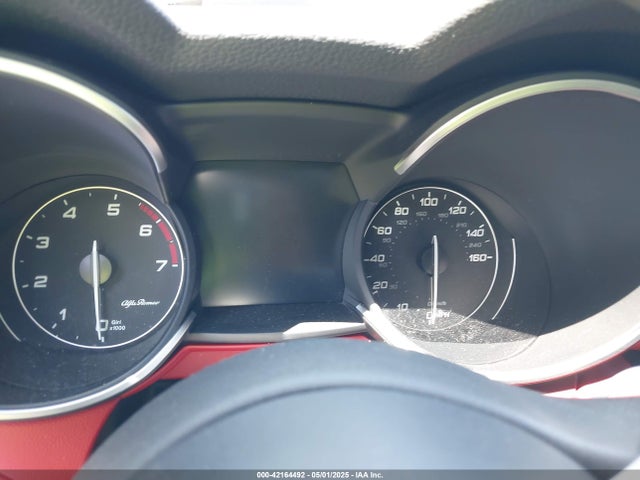 ZASFAKAN1J7B91604 Alfa Romeo 2018