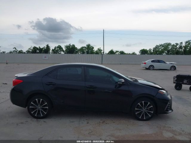 5YFBURHE5JP768422 Toyota COROLLA SE