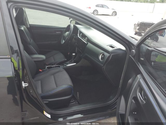 5YFBURHE5JP768422 Toyota COROLLA SE