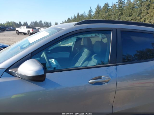 KL77LHE20RC243606 Chevrolet Trax Fwd Lt