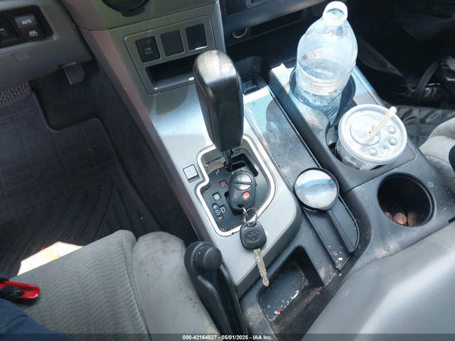 5TDZY5G12GS063829 Toyota Sequoia Sr5 5.7l V8