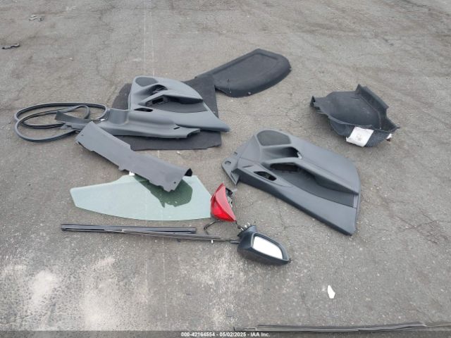 JM1BM1L7XF1261134 Mazda pe